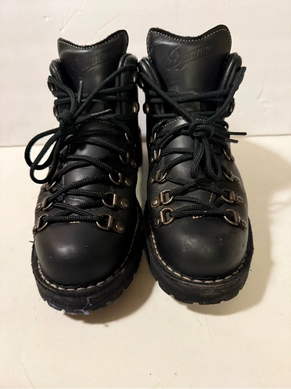 Men's Danner Mountain Light II 5” Leather Hiking Boots 30860 Size 7.5 D USA Made